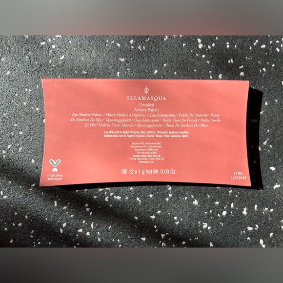 ILLAMASQUA | Unveiled Artistry Palette - Picture 7 of 8